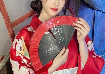 微密圈 – 能不借助圣光嘛？无光佑你，兔女郎的眼神都透着故事，太棒了，轩子巨2兔！
