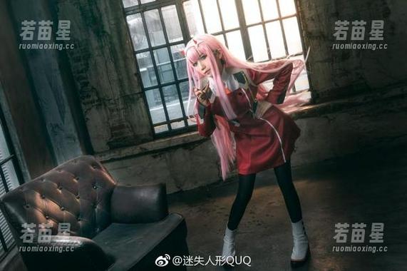 迷失人形QUQ 无圣光时刻,迷失人形QUQ皮衣的美图风暴
