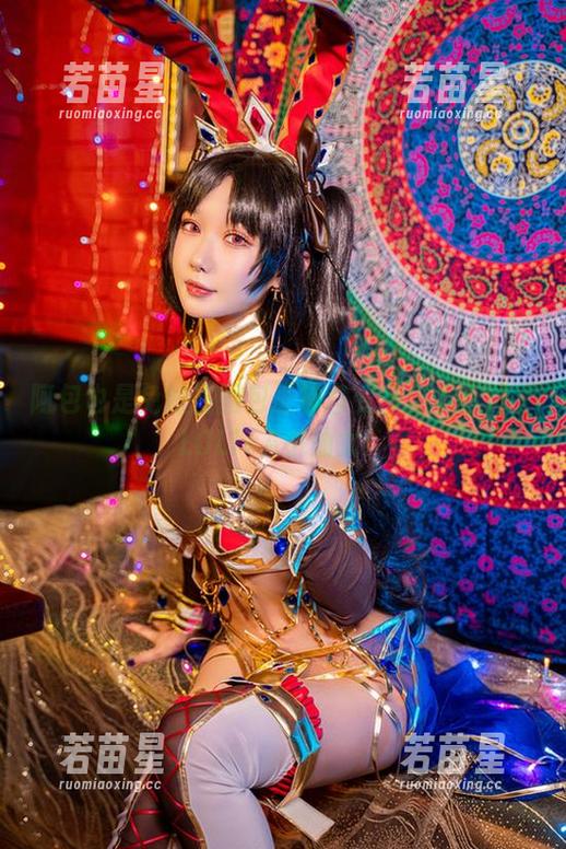 阿包也是兔娘 阿包也是兔娘在图包里神奇变身:我变成了LOLITA小仙女!