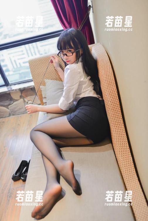 雪琪SAMA 雪琪SAMA的田园女仆——边耕作边出图的资源心路历程