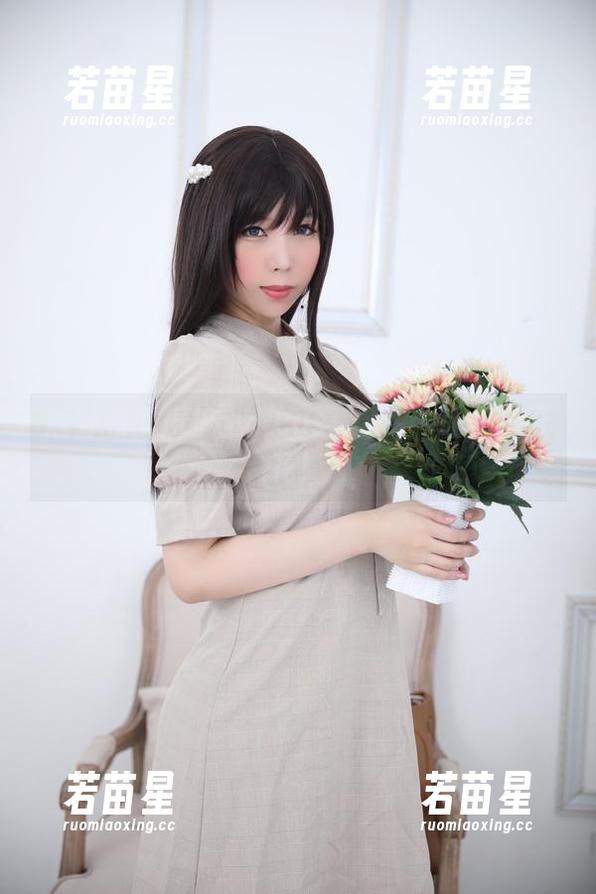 鹿野希 鹿野希气质护士:cosمنتخب让你乐开花!